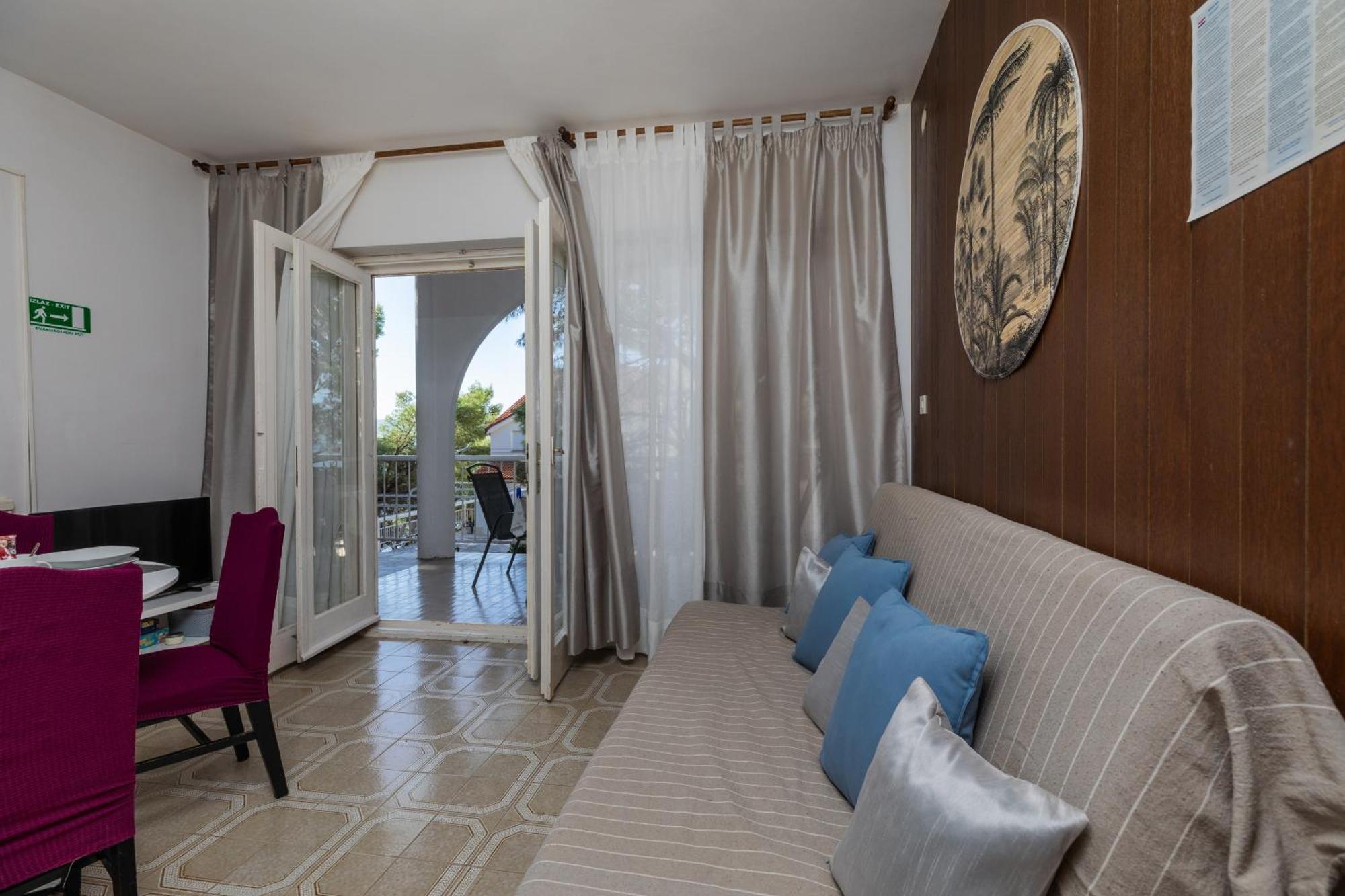 Apartments By The Sea Balica Rat, Omis - 1065 ภายนอก รูปภาพ